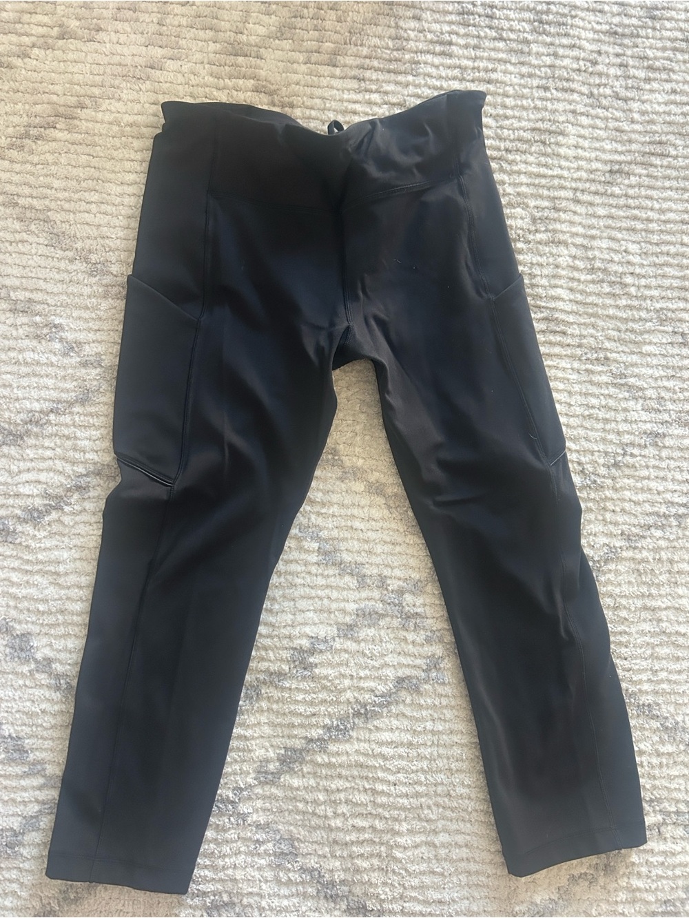 Women’s Black Lululemon Leggings - Fast and Free High Rise Crop